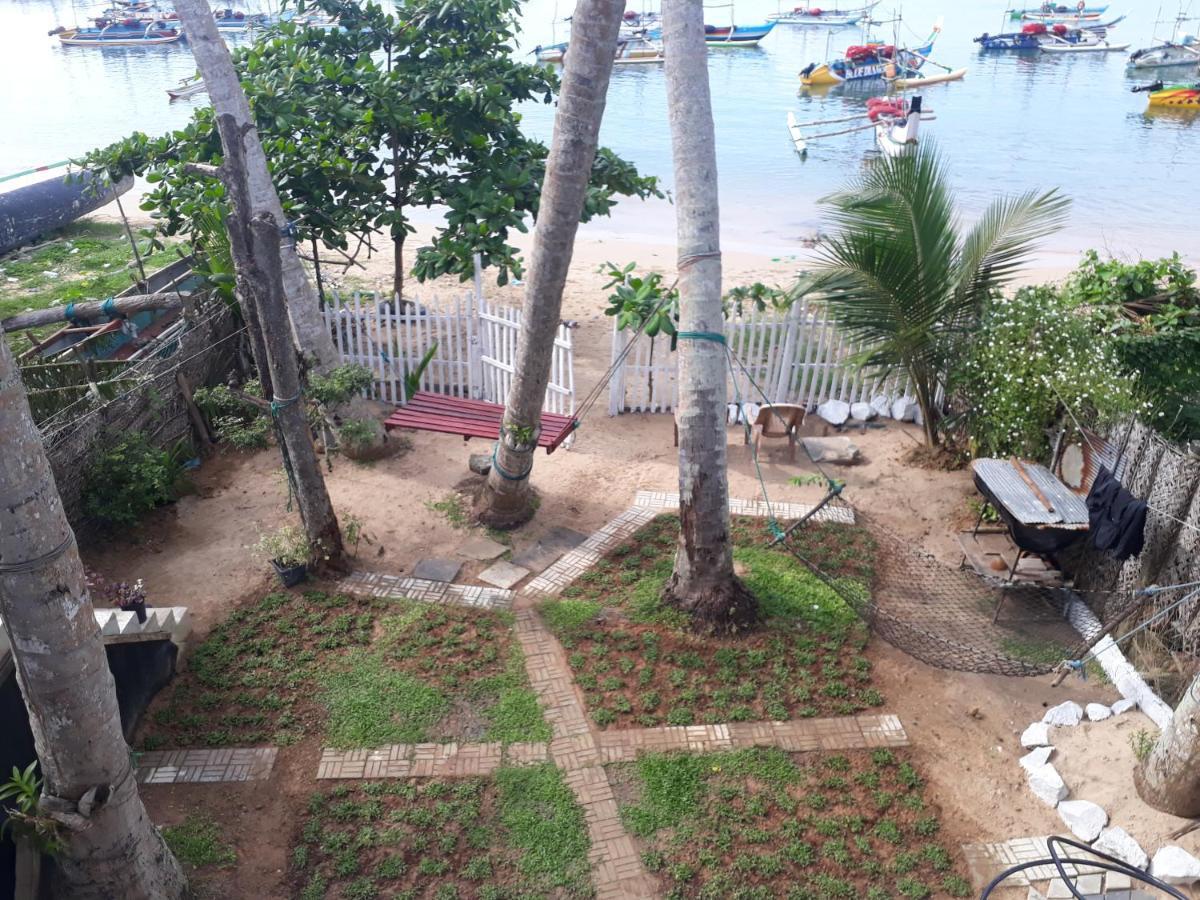 Sea Shine Beach Resort Mirissa Exteriör bild